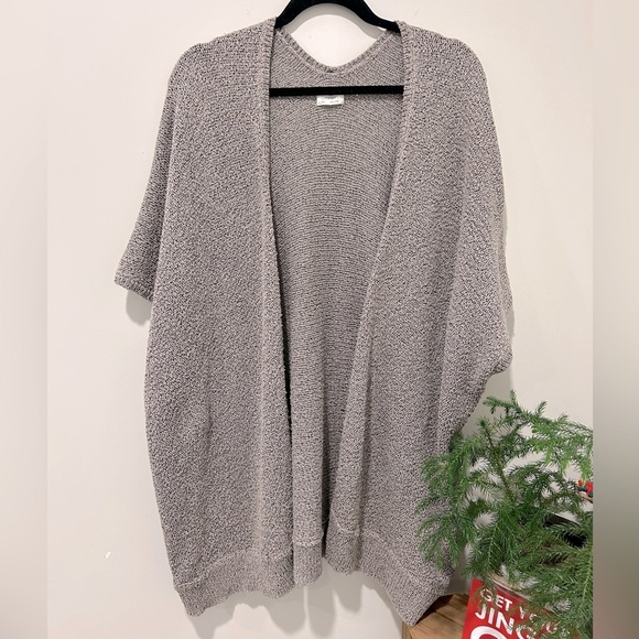 Aritzia Community Iconic Cape Oversized Cotton Blend Knitted Cardigan size XS/S - Picture 2 of 8